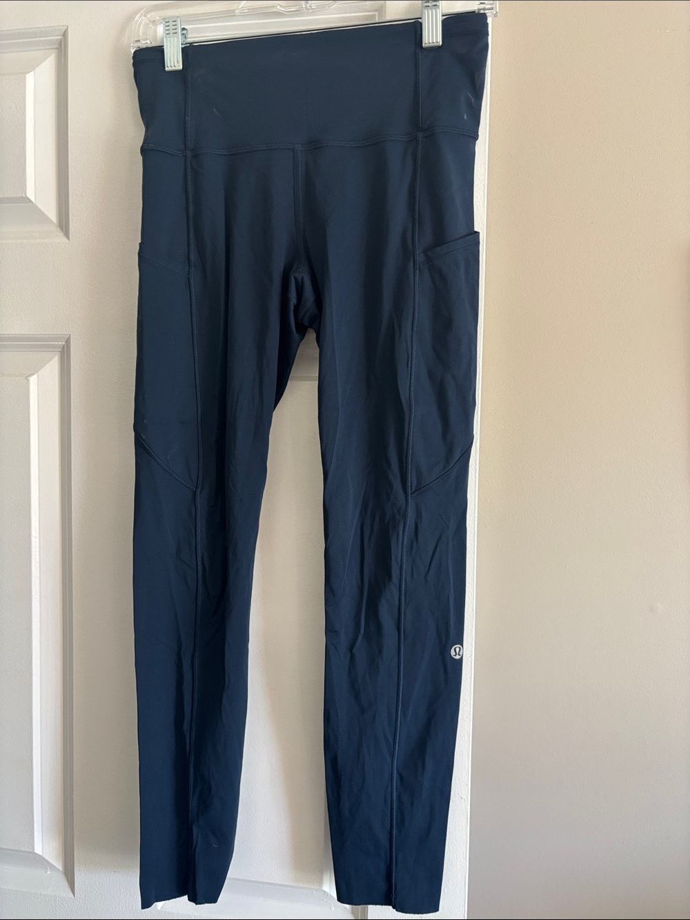 lululemon athletica Women’s Dark Navy High-Rise Leggings with Side Pockets